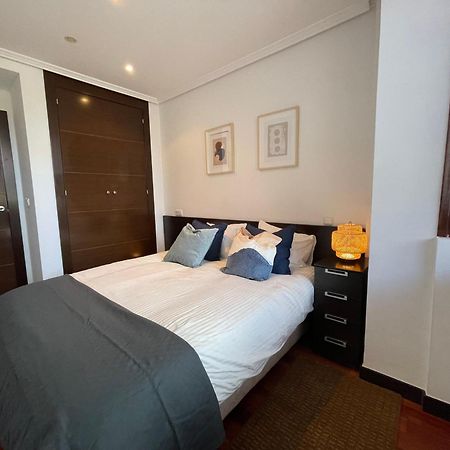Atuaire Home Vivienda B Luminosa Parking Incluido En Plena Calle Comercial Burgos Ngoại thất bức ảnh