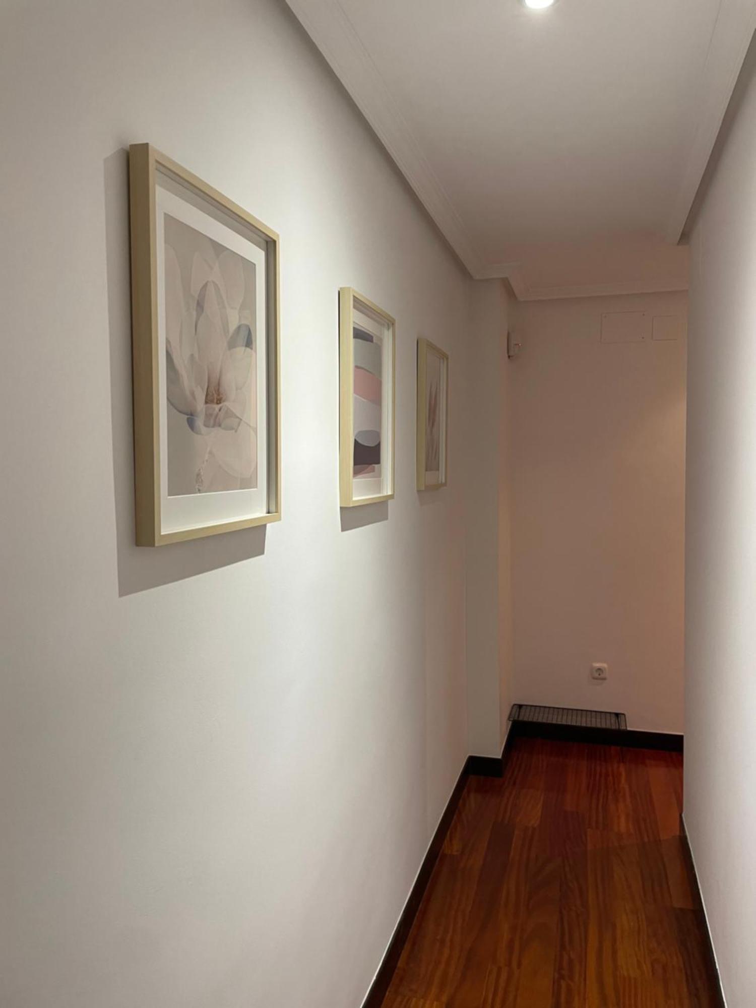 Atuaire Home Vivienda B Luminosa Parking Incluido En Plena Calle Comercial Burgos Ngoại thất bức ảnh