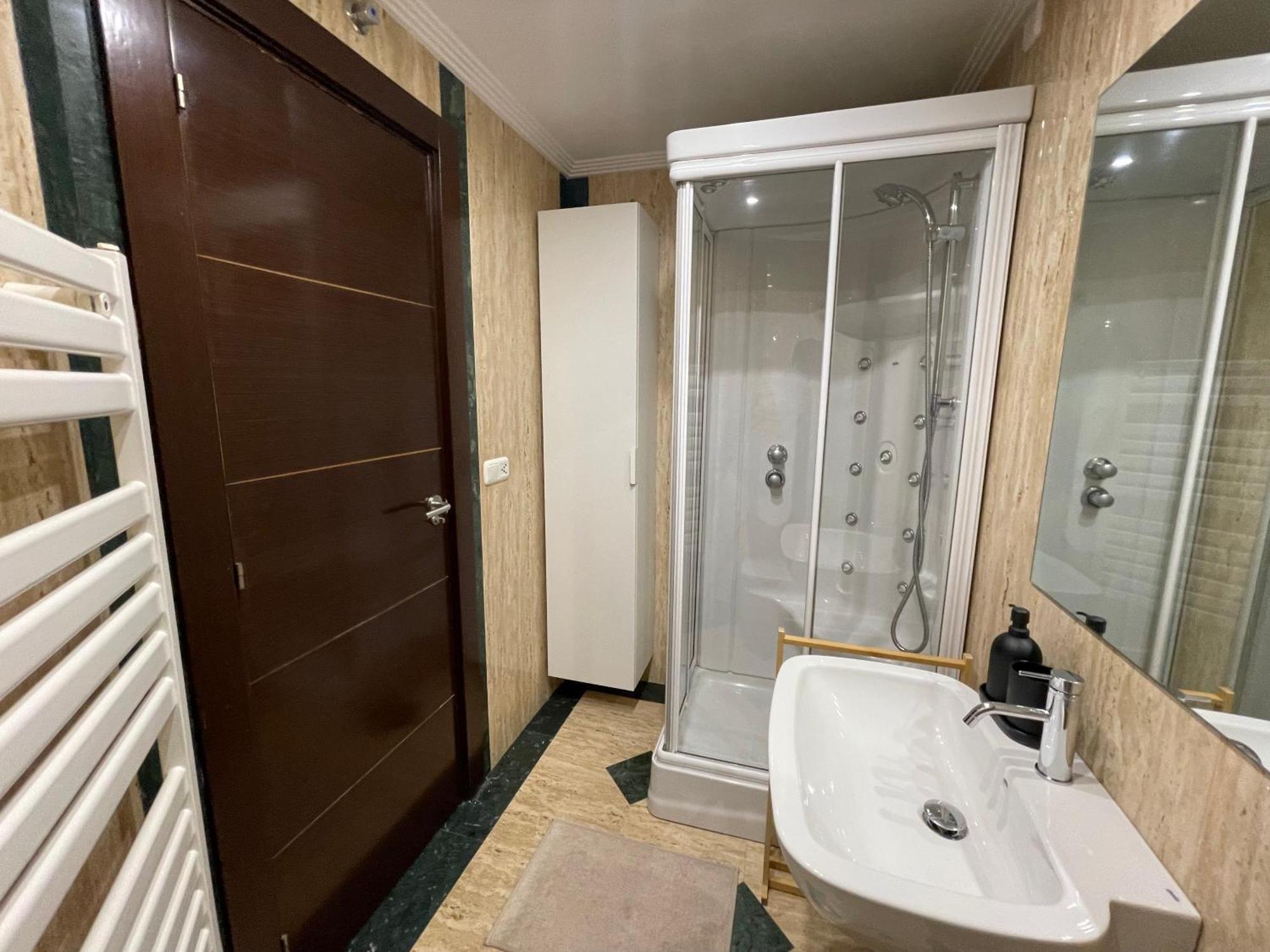 Atuaire Home Vivienda B Luminosa Parking Incluido En Plena Calle Comercial Burgos Ngoại thất bức ảnh